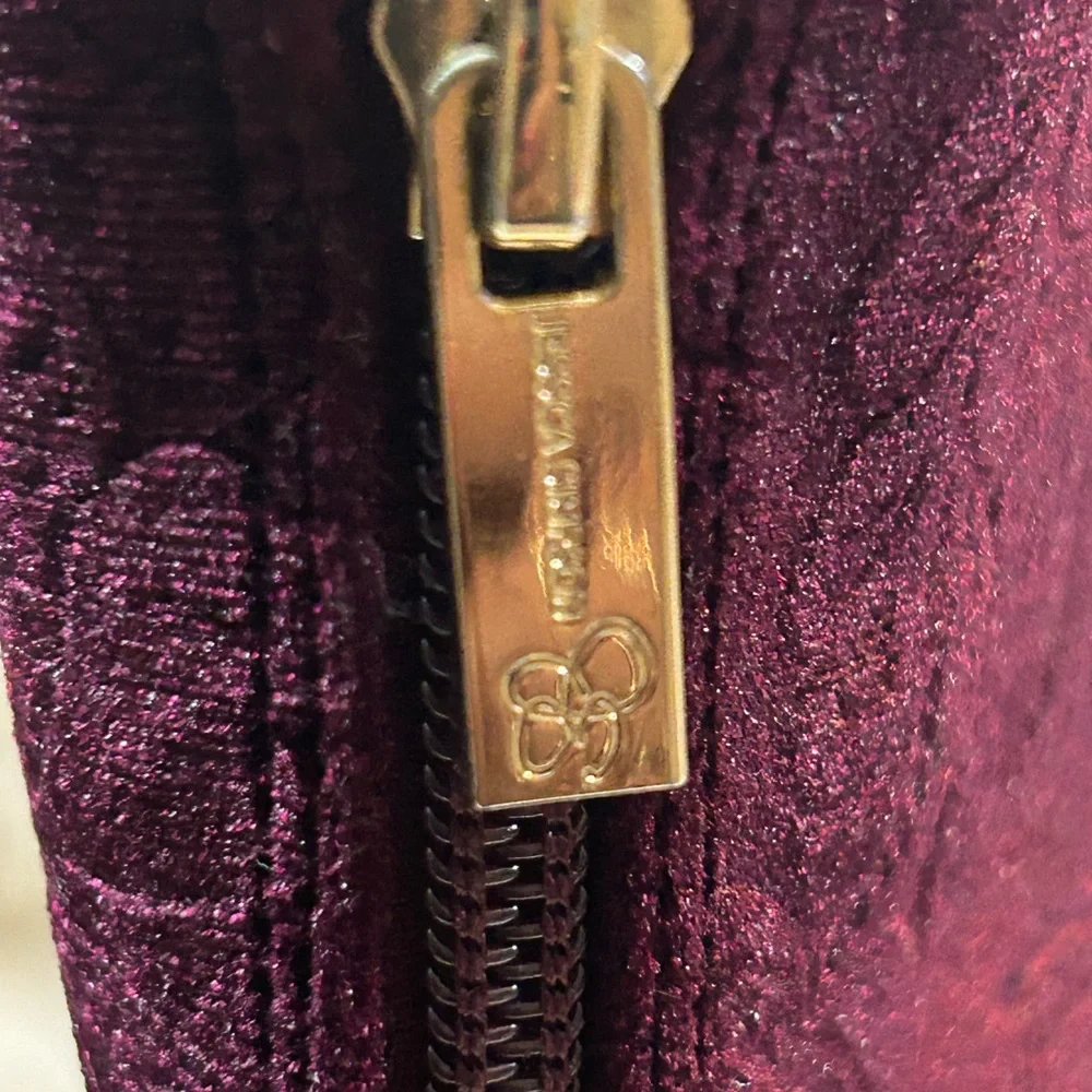 Jessica Simpson Etched Velvet Burgundy block heel ankle boots women’s size 7.5M - Picture 7 of 12